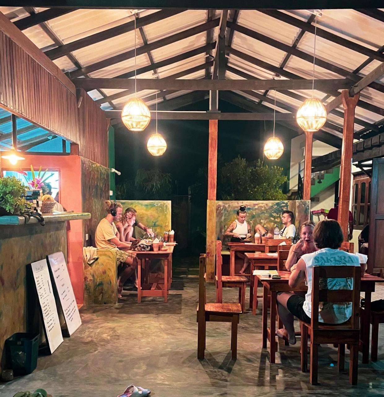 迪克韦勒 Surf Nest Hiriketiya酒店 外观 照片